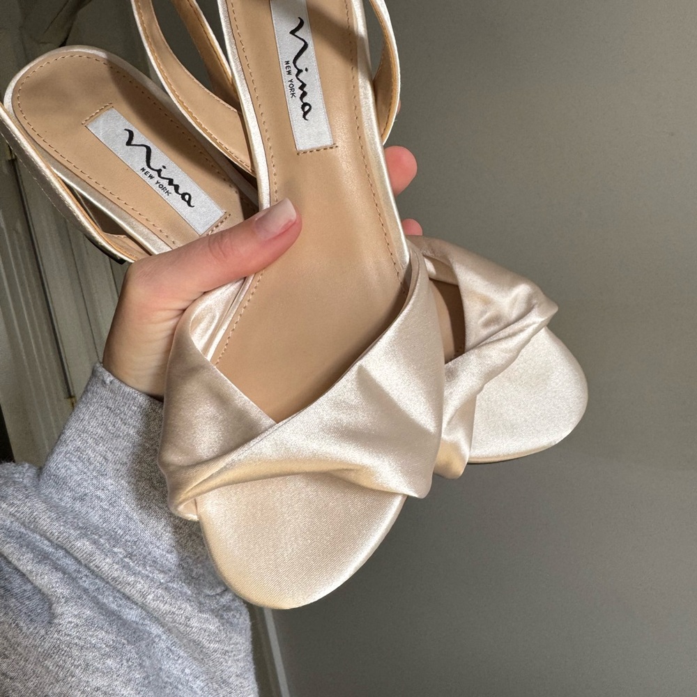 NIGELLA-Women's Ivory Satin Mid-Heel Block Sandal - Picture 5 of 6